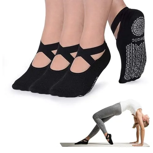 Ozaiic Pilates Socks Review: Non-Slip Grip Yoga...